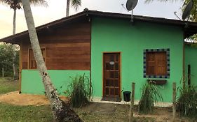 Chalezinho Super Equipado em Caravelas